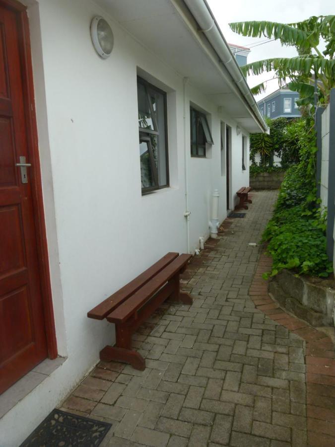 Eland Place Self Catering Guest House Beacon Bay Exterior foto